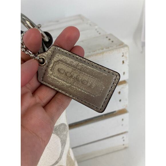 COACH 19340, LARGE WHITE MULTI SIGNATURE CANVAS SHOULDER BAG - Picture 3 of 11